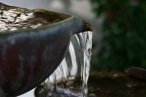 Kupfer-Gartenbrunnen Gartenspringbrunnen aus Kupfer Kupferbrunnen Kaskadenbrunnen